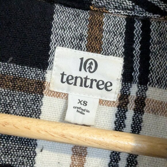 tentree Women's Flannel Cocoon Cardigan - Picture 5 of 5